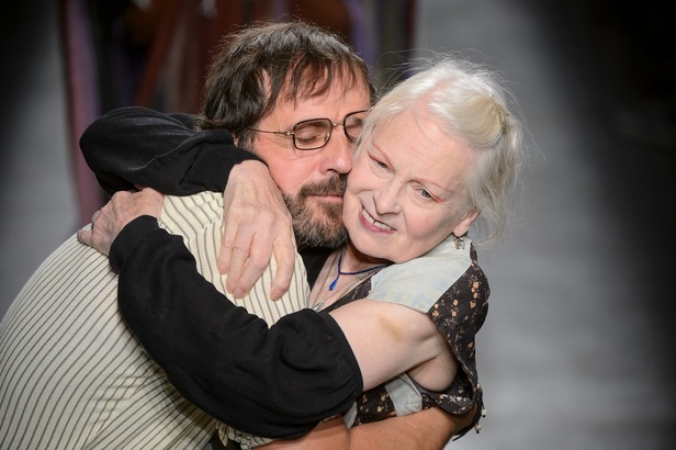 مجموعة “اندريا كرونثالر" لـ "فيفيان ويستوود” لموسم ربيع وصيف 2017