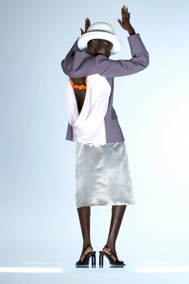 عرض ازياء مجموعة نينا ريتشي  Nina Ricci لربيع وصيف 2021 