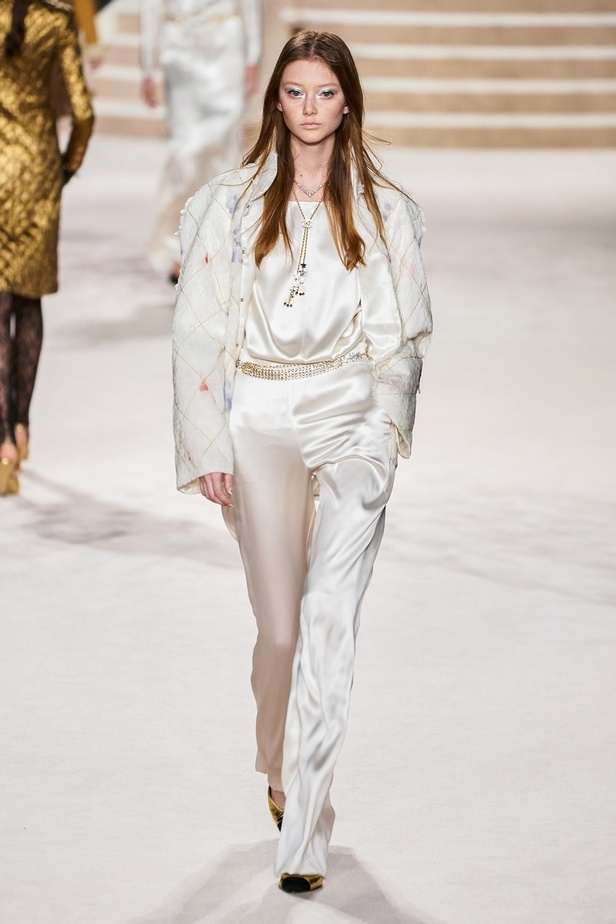 مجموعة شانيل Métiers d’Art 2020... تصاميم خالدة بلمسة عصريّة