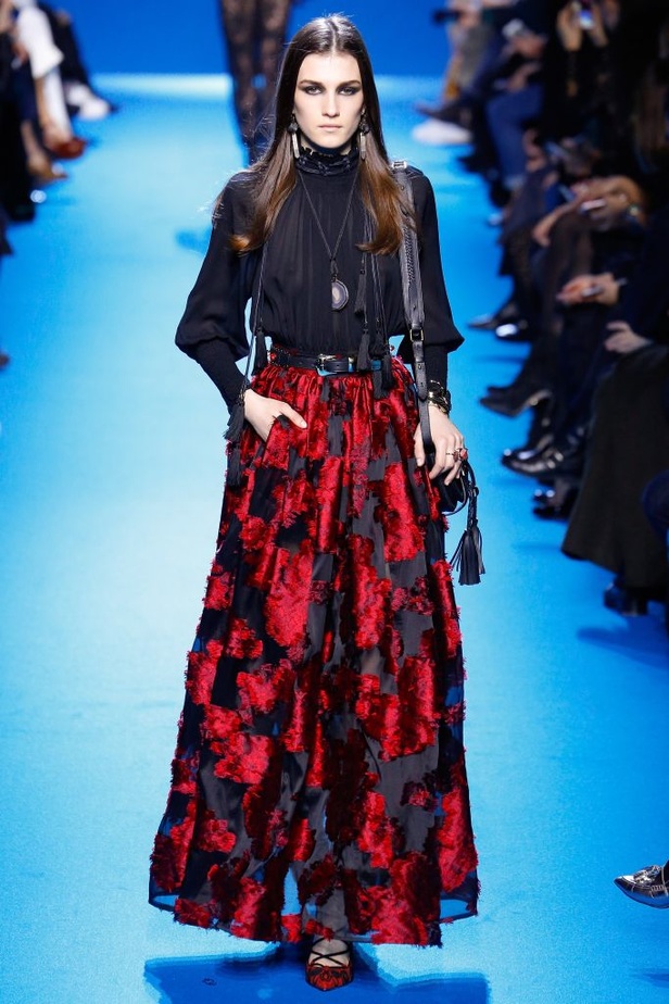 مجموعة ايلي صعب للألبسة الجاهزة لخريف وشتاء 2016-2017