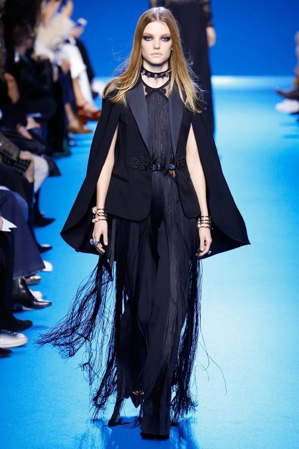 مجموعة ايلي صعب للألبسة الجاهزة لخريف وشتاء 2016-2017