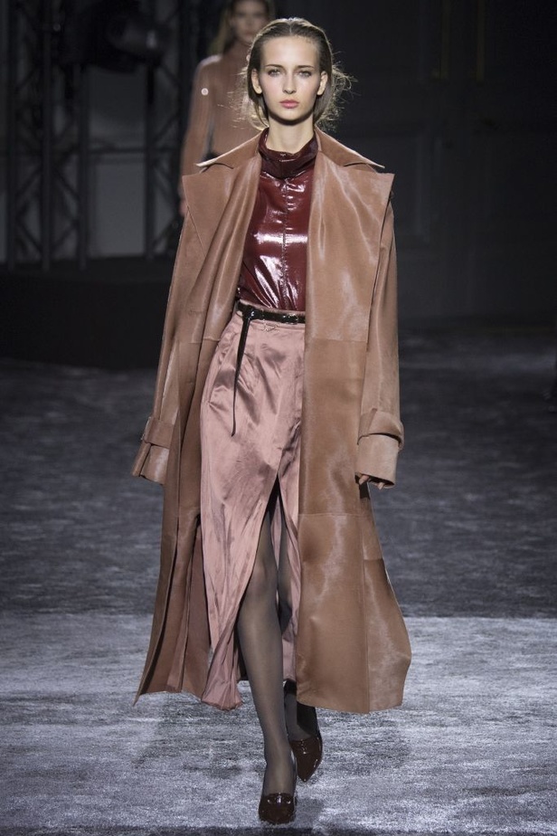 عرض نينا ريتشي لخريف وشتاء 2016-2017