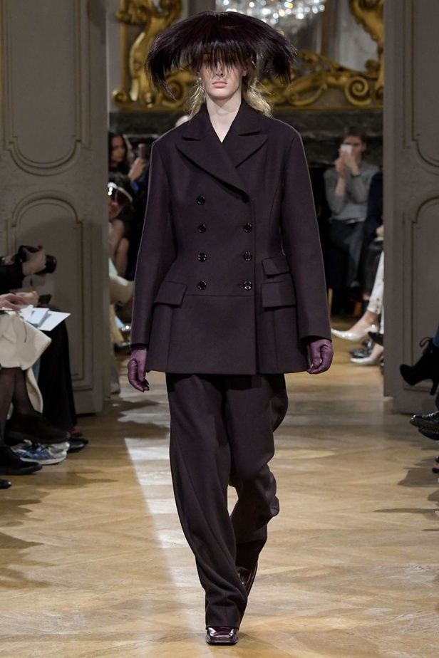 مجموعة جون غاليانو لموسم خريف وشتاء 2017-2018