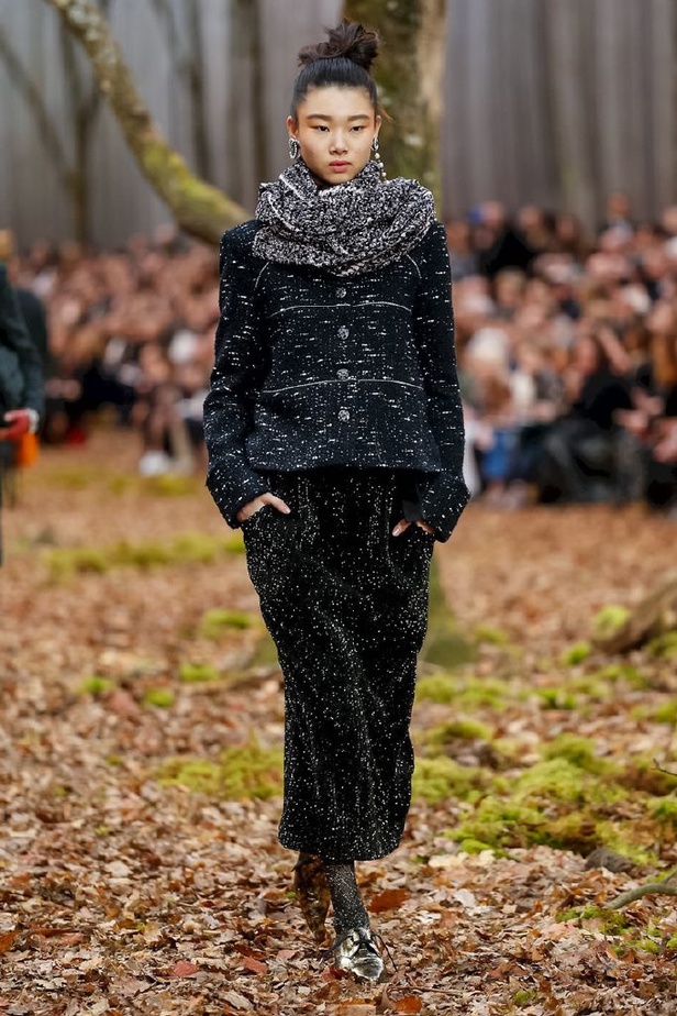 مجموعة شانيل لخريف 2018 تنقلنا الى أحضان الطبيعة الخلابة