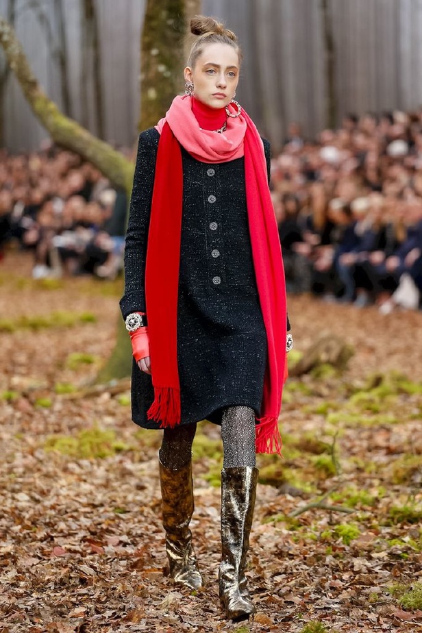 مجموعة شانيل لخريف 2018 تنقلنا الى أحضان الطبيعة الخلابة