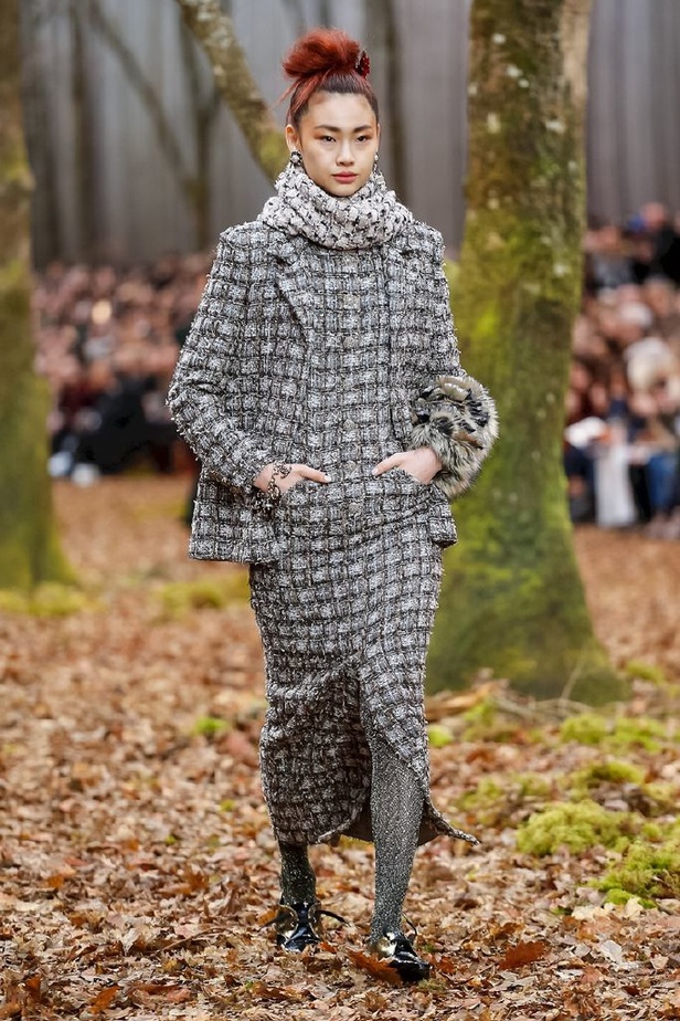 مجموعة شانيل لخريف 2018 تنقلنا الى أحضان الطبيعة الخلابة