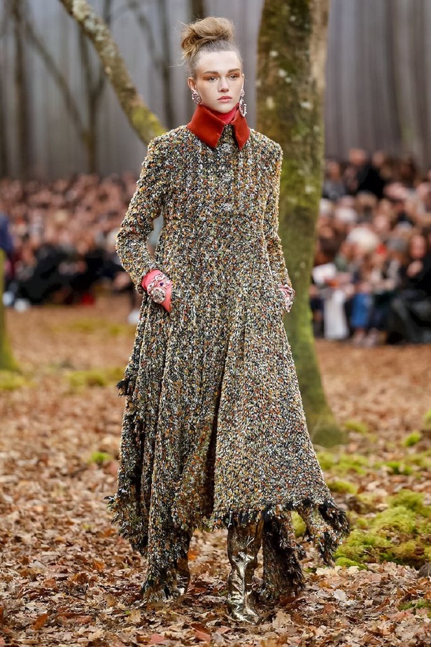 مجموعة شانيل لخريف 2018 تنقلنا الى أحضان الطبيعة الخلابة
