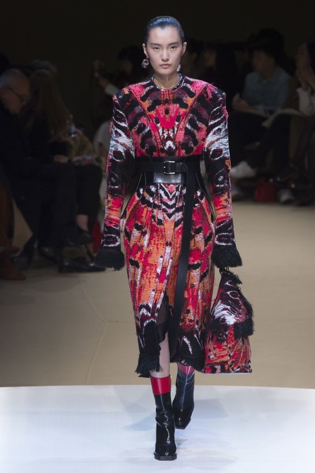 مجموعة Alexander McQueen لخريف و شتاء 2018