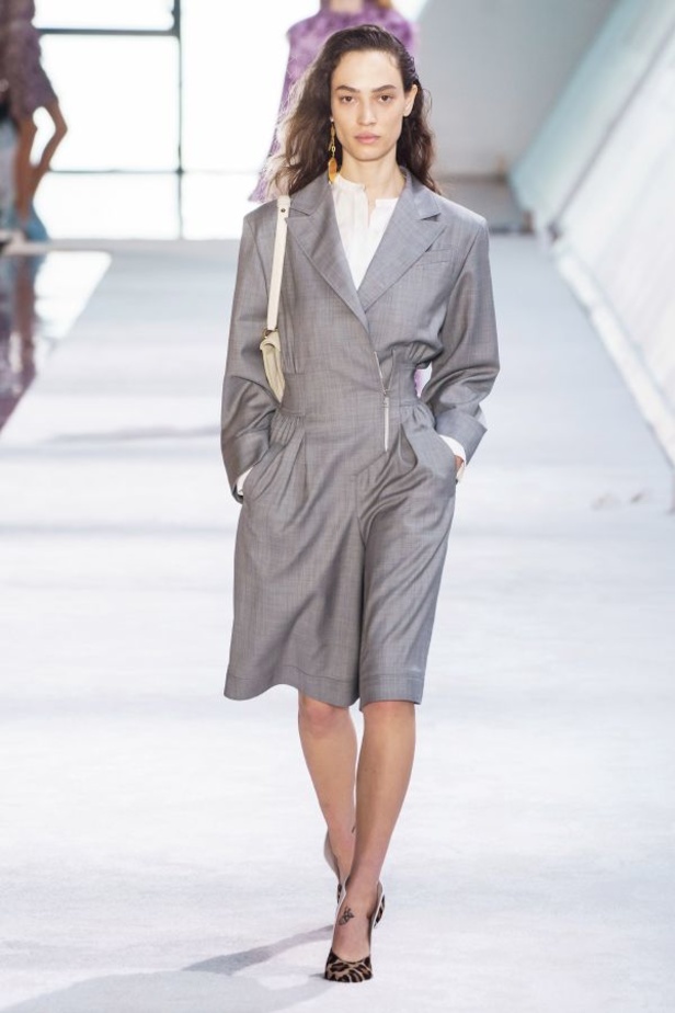 مجموعة Giambattista Valli للألبسة الجاهزة لخريف 2019