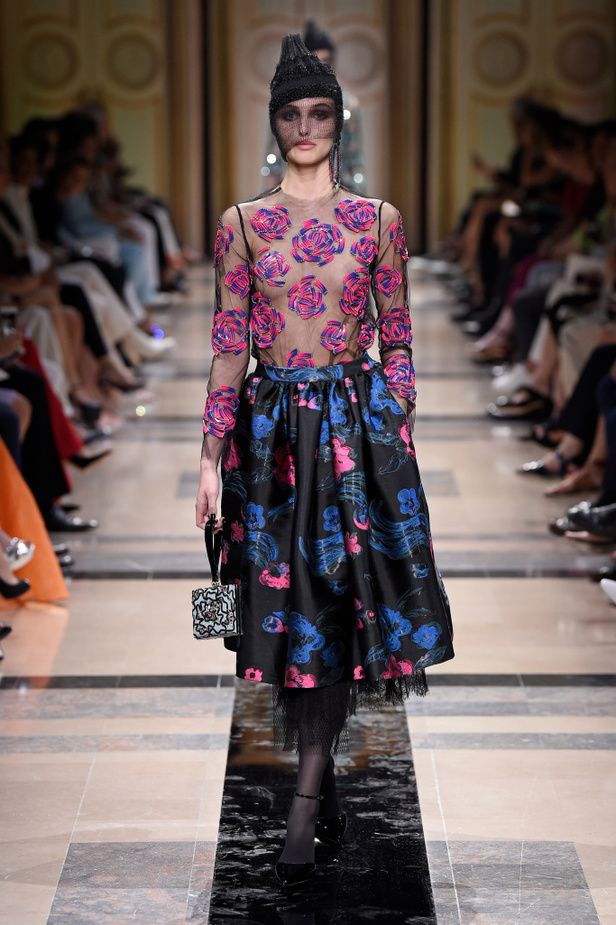 مجموعة Giorgio Armani Prive للأزياء الراقية لشتاء 2018 !