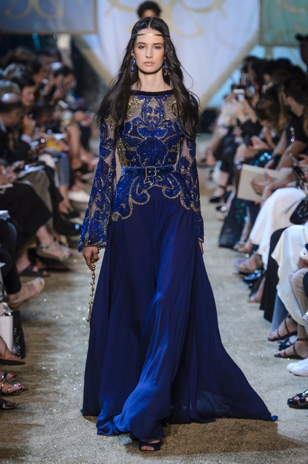 مجموعة ايلي صعب الملكية ضمن أسبوع الموضة في باريس 