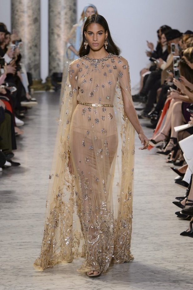 مجموعة ايلي صعب الملكية ضمن أسبوع الموضة في باريس 