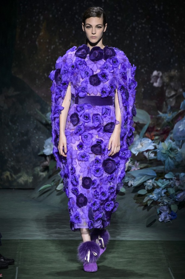 مجموعة Fendi من الألبسة الفاخرة لخريف وشتاء 2017