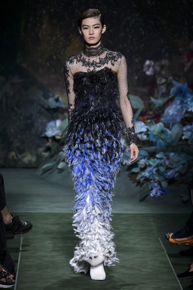 مجموعة Fendi من الألبسة الفاخرة لخريف وشتاء 2017