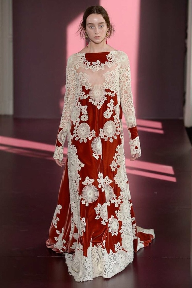 مجموعة فالنتينو للهوت كوتور لموسم خريف وشتاء 2018