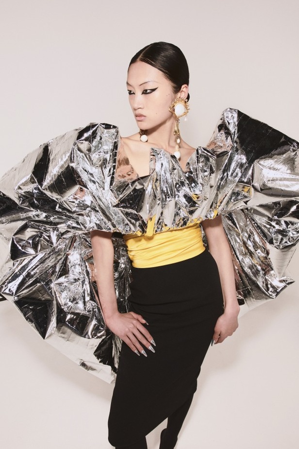 مجموعة Schiaparelli للهوت كوتور لموسم خريف وشتاء 2021-2022