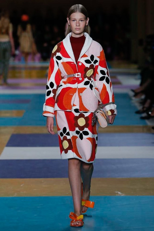 مجموعة Miu Miu لربيع وصيف ٢٠١٧ !