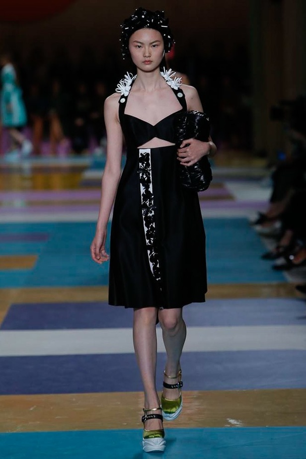 مجموعة Miu Miu لربيع وصيف ٢٠١٧ !