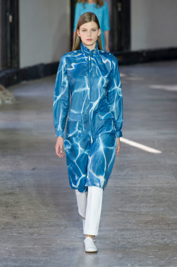 مجموعة AGNES B لموسم ربيع وصيف 2017