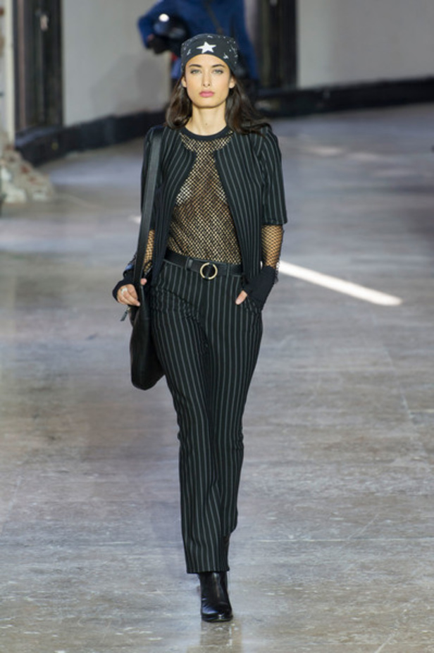 مجموعة AGNES B لموسم ربيع وصيف 2017