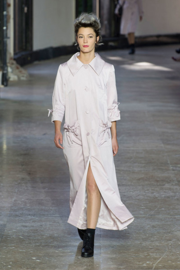 مجموعة AGNES B لموسم ربيع وصيف 2017