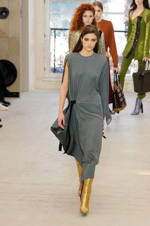 مجموعة “لوي فيتون” لموسم ربيع وصيف 2017