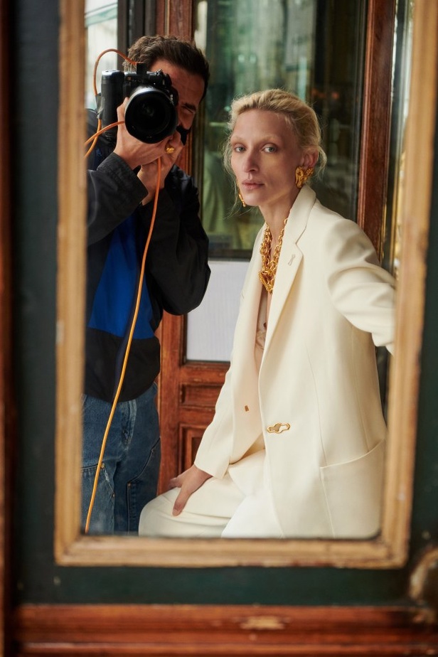 عرض ازياء مجموعة Schiapparelli لربيع وصيف 2021 من أسبوع الموضة في باريس