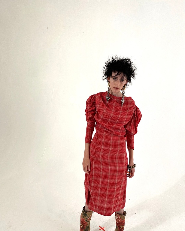 عرض ازياء Vivienne Westwood لربيع وصيف 2021