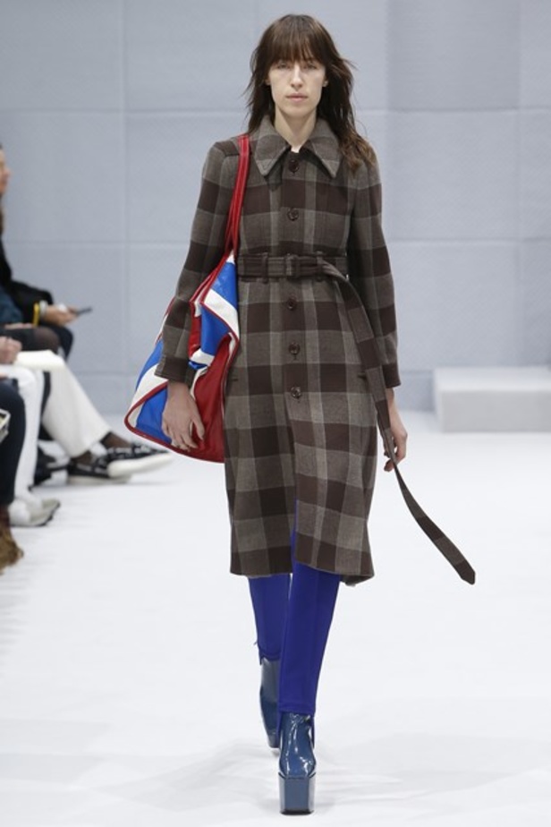 مجموعة دار "بالنسياغا" لموسم خريف وشتاء 2016-2017