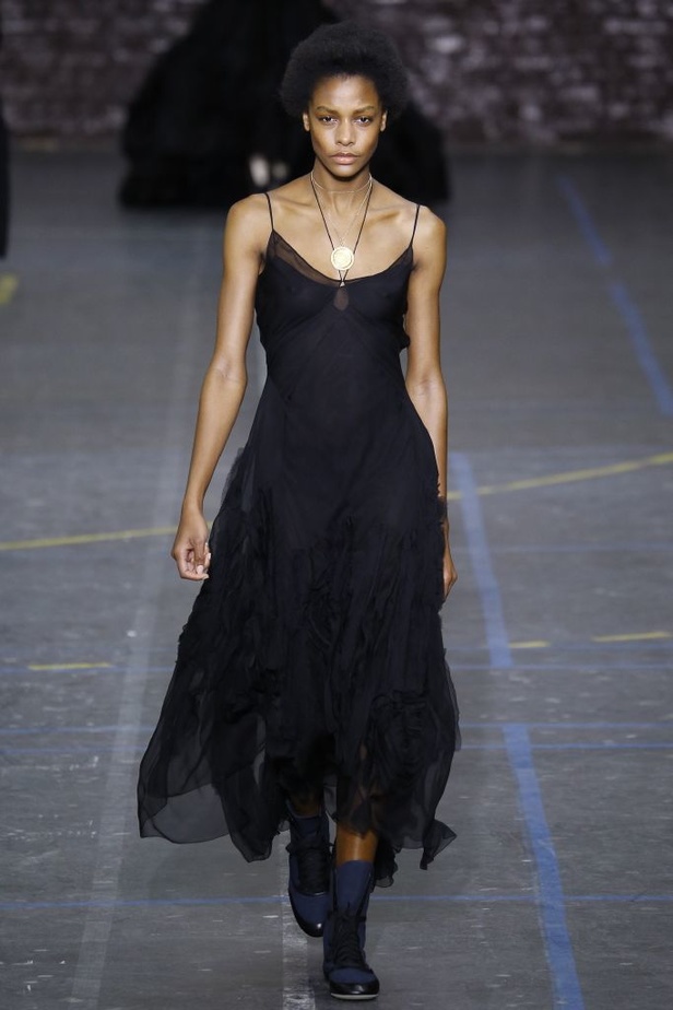 مجموعة جون غاليانو لخريف وشتاء 2016-2017