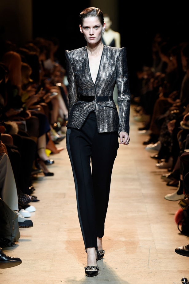 عرض أزياء موغلر لموسم خريف وشتاء 2017