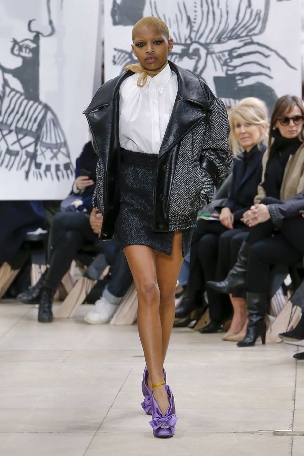 عرض أزياء Miu Miu لخريف وشتاء ٢٠١٨ !