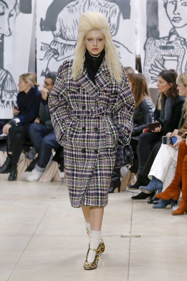 عرض أزياء Miu Miu لخريف وشتاء ٢٠١٨ !