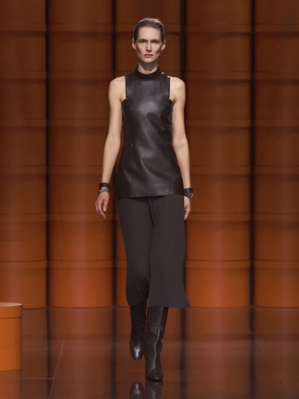 عرض أزياء Hermès لخريف وشتاء 2021-2022