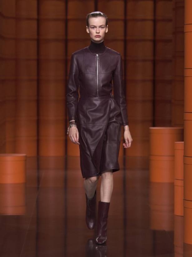 عرض أزياء Hermès لخريف وشتاء 2021-2022