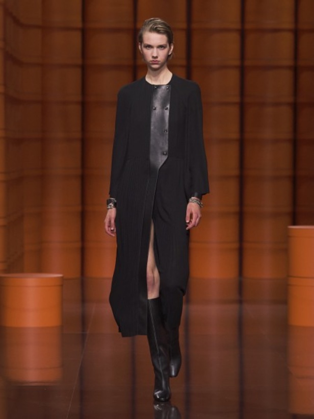 عرض أزياء Hermès لخريف وشتاء 2021-2022