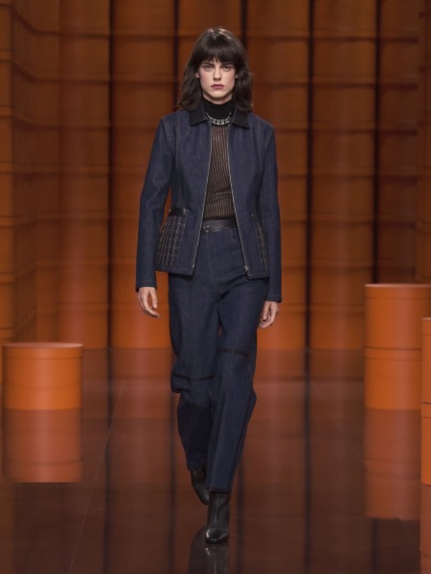 عرض أزياء Hermès لخريف وشتاء 2021-2022