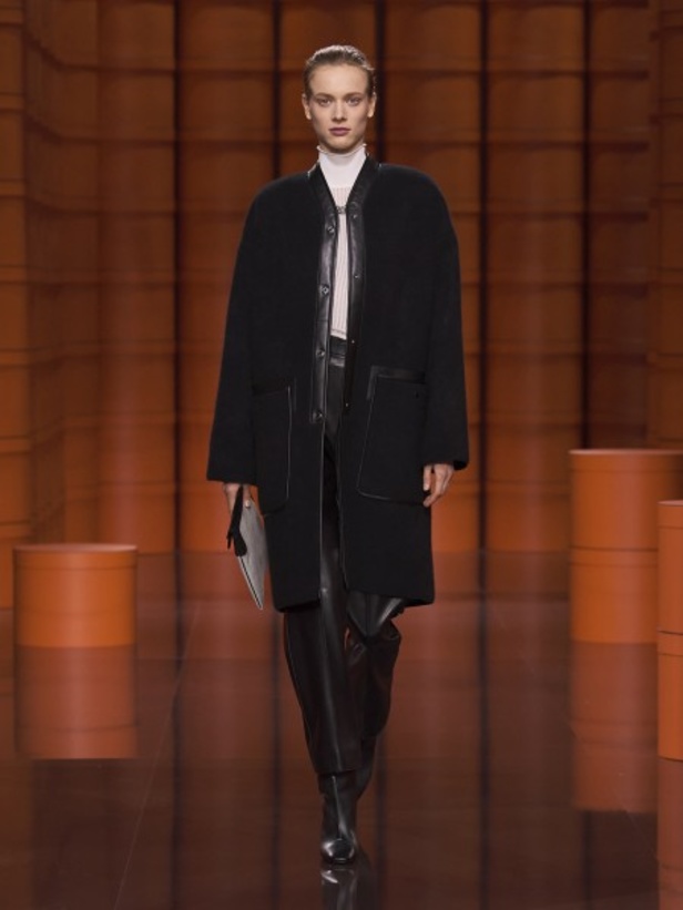 عرض أزياء Hermès لخريف وشتاء 2021-2022