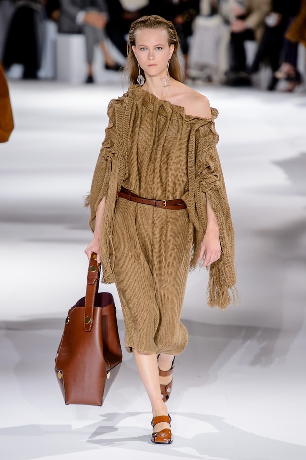 مجموعة “ستيلا ماكارتني” لموسم ربيع وصيف 2017