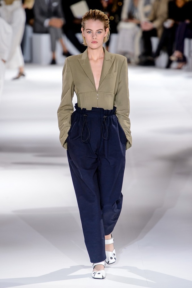 مجموعة “ستيلا ماكارتني” لموسم ربيع وصيف 2017