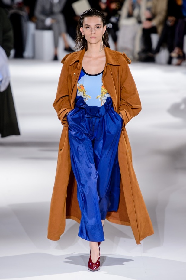 مجموعة “ستيلا ماكارتني” لموسم ربيع وصيف 2017