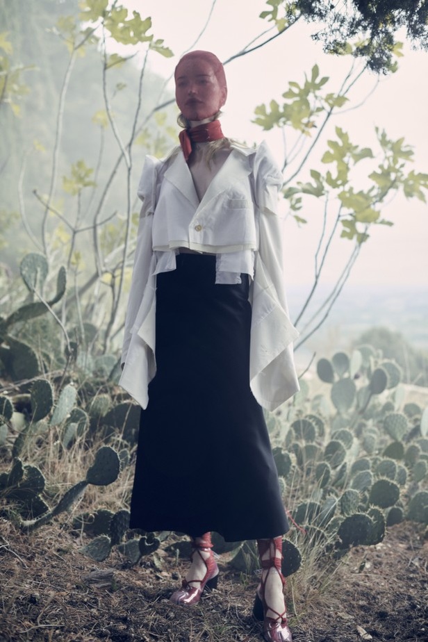 عرض ازياء مجموعة maison margiela لربيع وصيف 2021