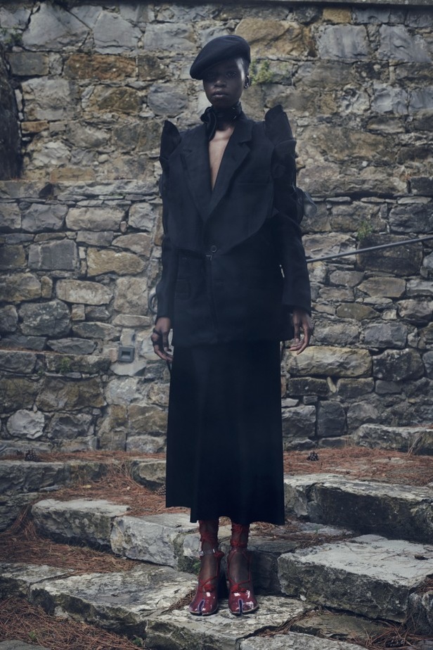 عرض ازياء مجموعة maison margiela لربيع وصيف 2021