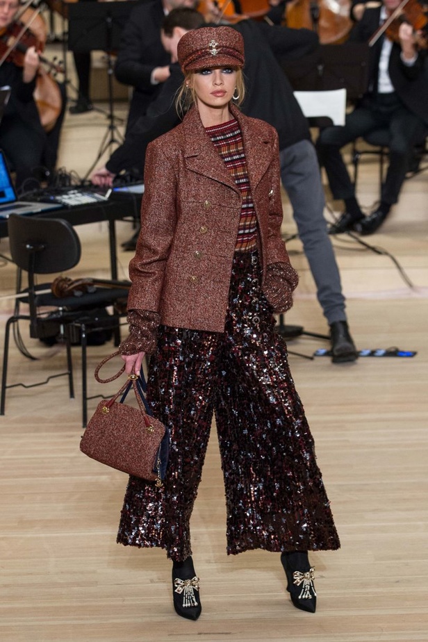 مجموعة Métiers d’art من شانيل لموسم 2017- 2018