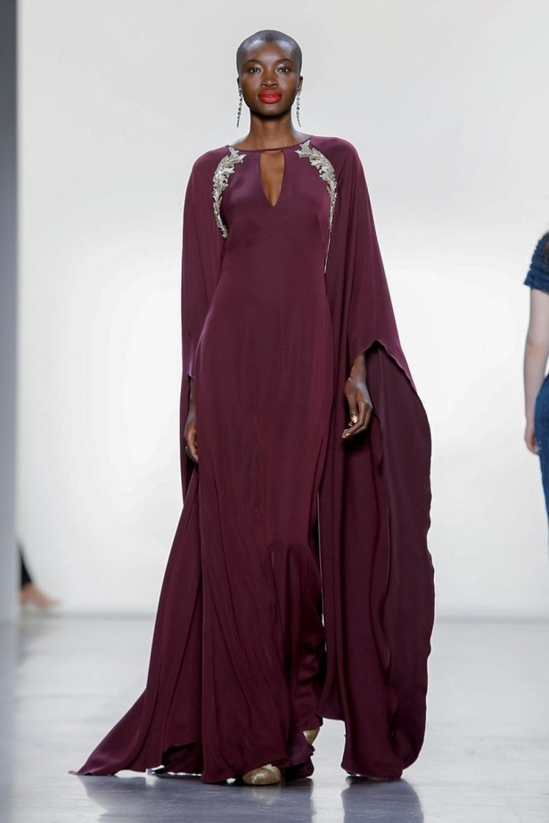 مجموعة Tadashi Shoji للألبسة الجاهزة لخريف 2019