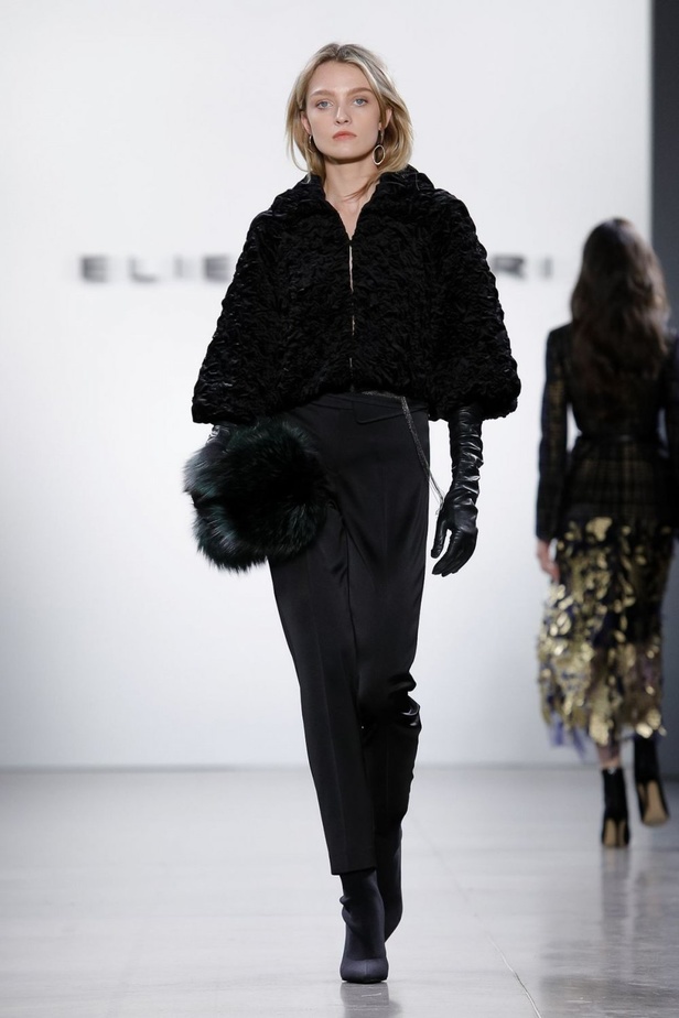 عرض أزياء إيلي تاهاري لخريف وشتاء 2019