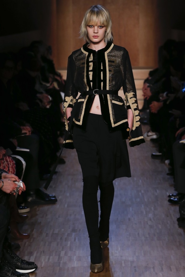 مجموعة جيفنشي لخريف وشتاء 2016-2017