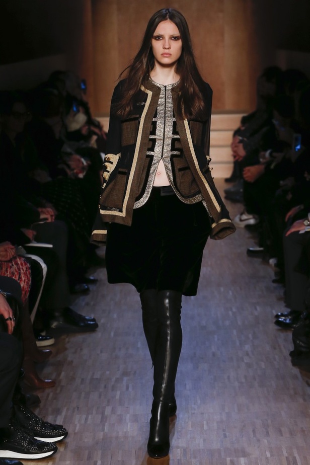 مجموعة جيفنشي لخريف وشتاء 2016-2017