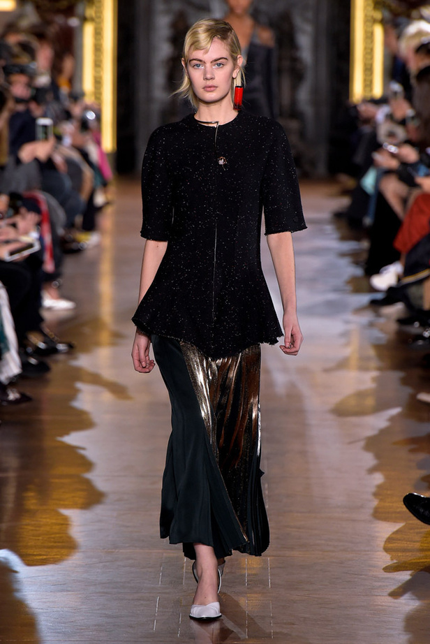 مجموعة "ستيلا ماكارتني" لموسم خريف وشتاء 2016-2017