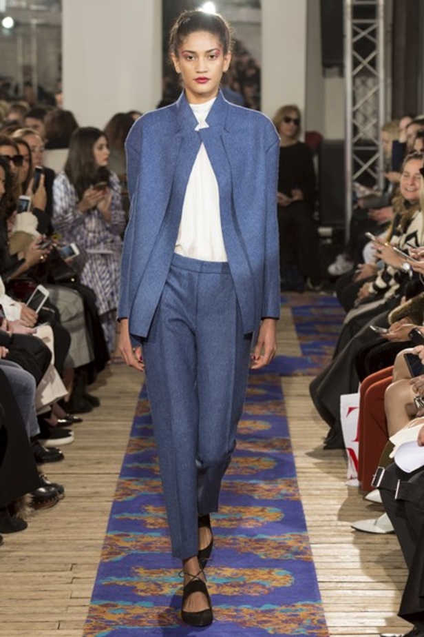 مجموعة ربيع كيروز لخريف وشتاء 2016-2017